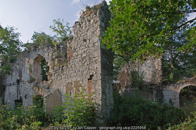 Betchworth Castle, Surrey, England