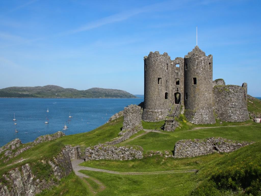 Criccieth Castle, Gwynedd, Wales